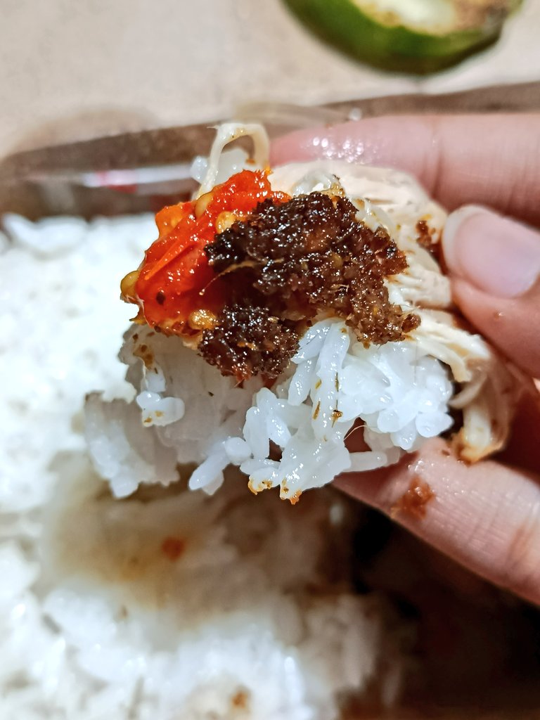 Naadz🐰 tweet media