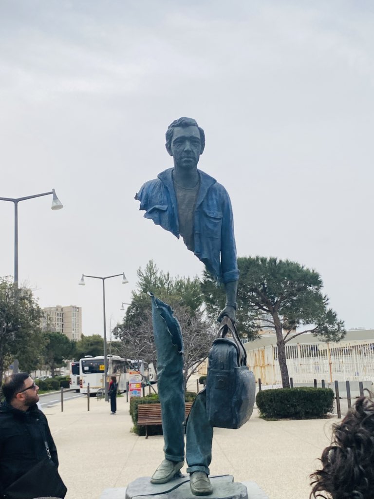leomark143's tweet photo. Welcome to France! 🇫🇷 https://t.co/DRy6sxjH6W