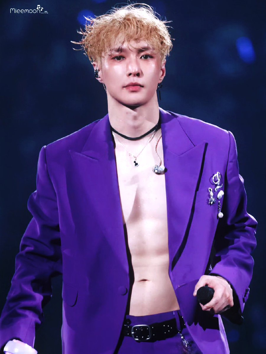 yixing archive ☆ tweet media