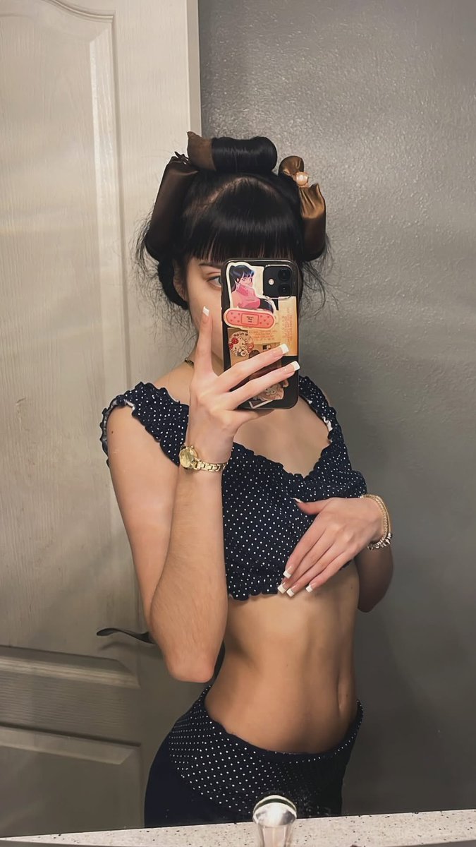 gothicbaddie_'s tweet photo. https://t.co/Ln9fjNbUz4