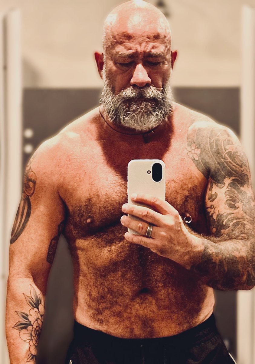 Silvio🐻🌊 tweet media