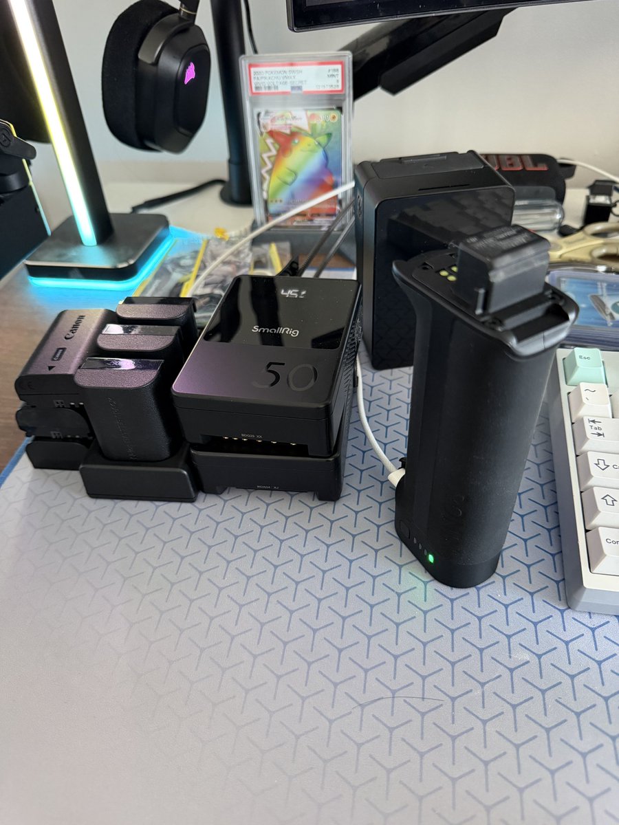 Alex Xie tweet media