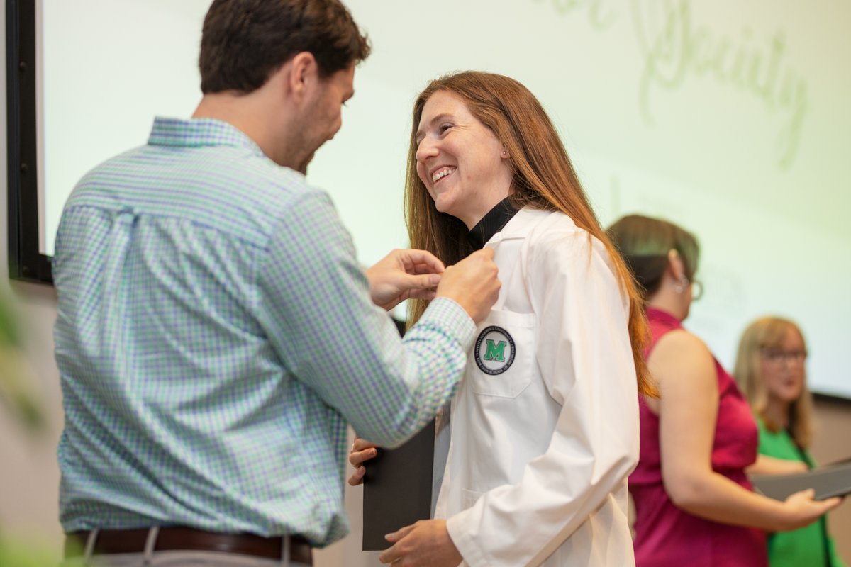 MUSOMWV's tweet photo. It was a special evening celebrating the newest inductees into the @goldfdtn Gold Humanism Honor Society. 💛🩺

📸 Relive the ceremony and view the full photo album: https://t.co/ebmOUKYTUJ 

#GHHS https://t.co/KNILKkU0Bx