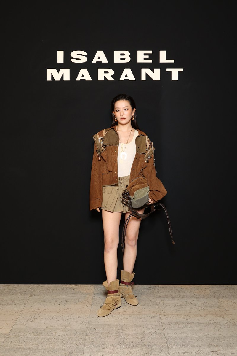 ELLE Japan tweet media