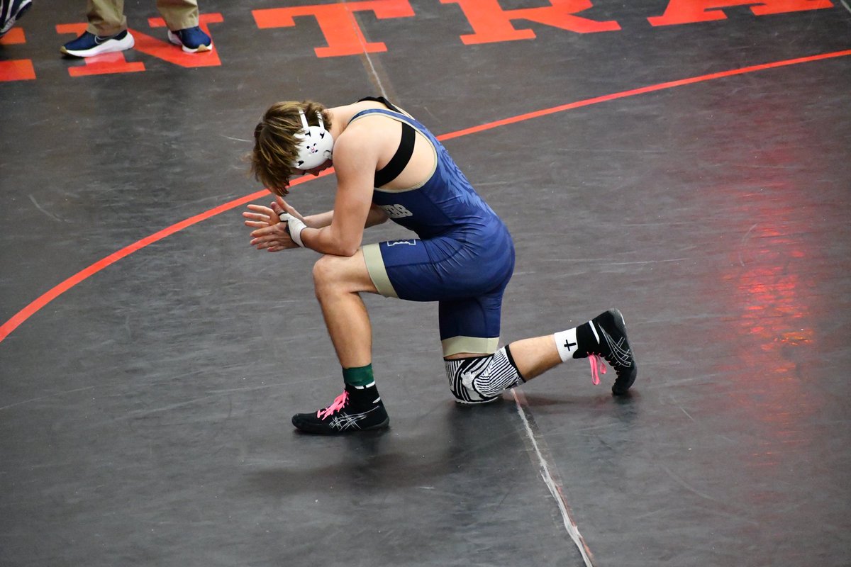 KeeganHewitt_'s tweet photo. Freshman Season Stats- Varsity 189lbs
Districts-๐ฅRegionals- 6th
25 wins- 11 losses
#goddoes #pawrestling #freshmanseason #varsitywrestling https://t.co/0PVDCVBUsq