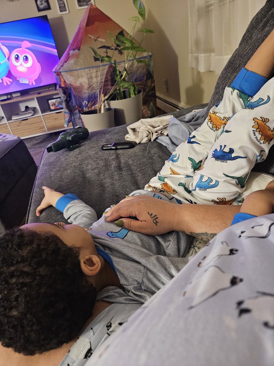 I'm not your bae.🖋 ♎🌹 tweet media