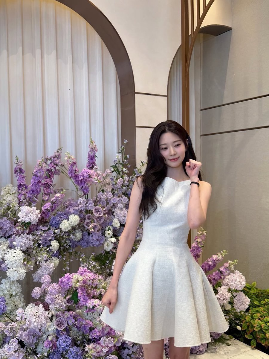 KMJUpdates's tweet photo. 260306 | Kim Minju Instagram Update

"샤이닝🌱✨오늘 밤 8:50 JTBC/NETFLIX에서 만나요🫶"

🔗https://t.co/LTRIY6yBtA

#김민주 #민주 #ミンジュ #KimMinJu @minju_official_ https://t.co/tXNYagqNji