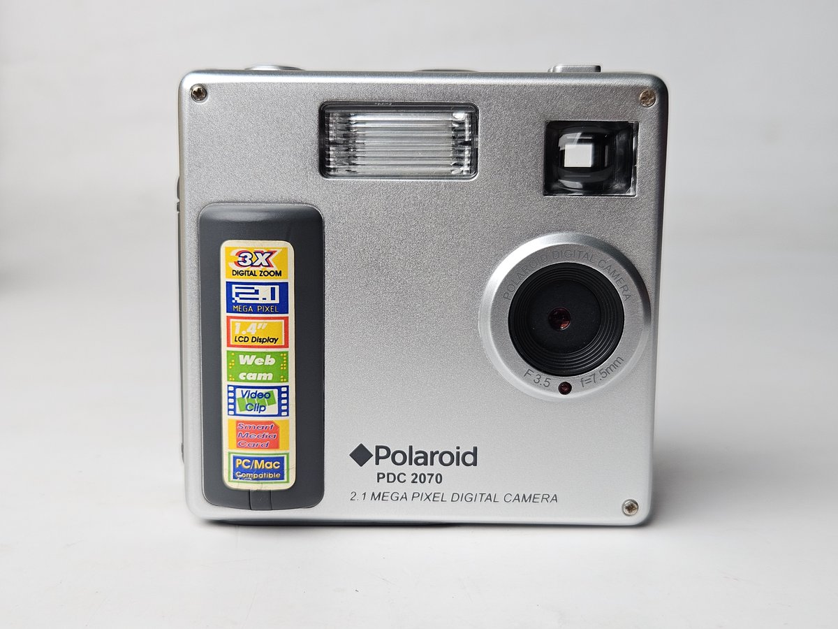 0_117roll's tweet photo. 🌈Polaroid PDC 2070🌈
✨กล้องตัวเล็กๆ ทรงวินเทจ✨
💙1350 รวมส่ง💙

-บอดี้สภาพสวย 
-เลนส์ใส 
-เต็มระบบ 
-เมนูอังกฤษ

รายละเอียดเพิ่มเติมด้านล่างค้าบ
#กล้องดิจิตอล 
#กล้องดิจิตอลมือสอง 
#กล้องดิจิตอลเก่า 
#กล้องมือสอง 
#กล้องคอมแพค https://t.co/YX7ToZGMmi
