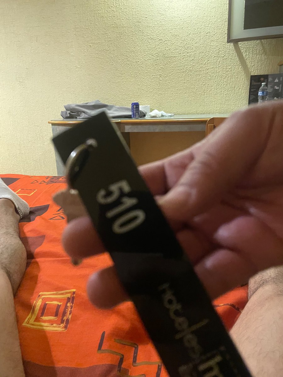 marcus002001's tweet photo. Ya estamos aquí 😈😈😈😈 https://t.co/9eJvSxGGFV