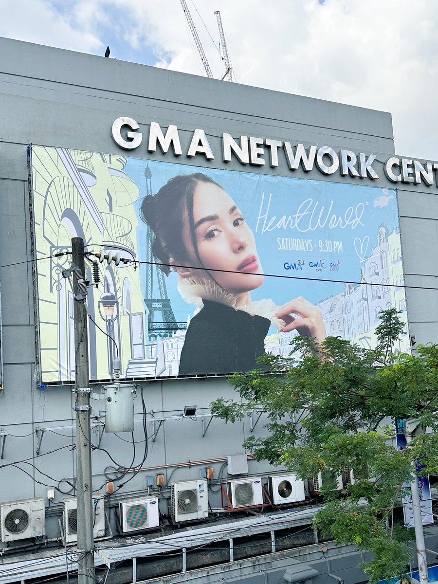 Sparkle GMA Artist Center tweet media