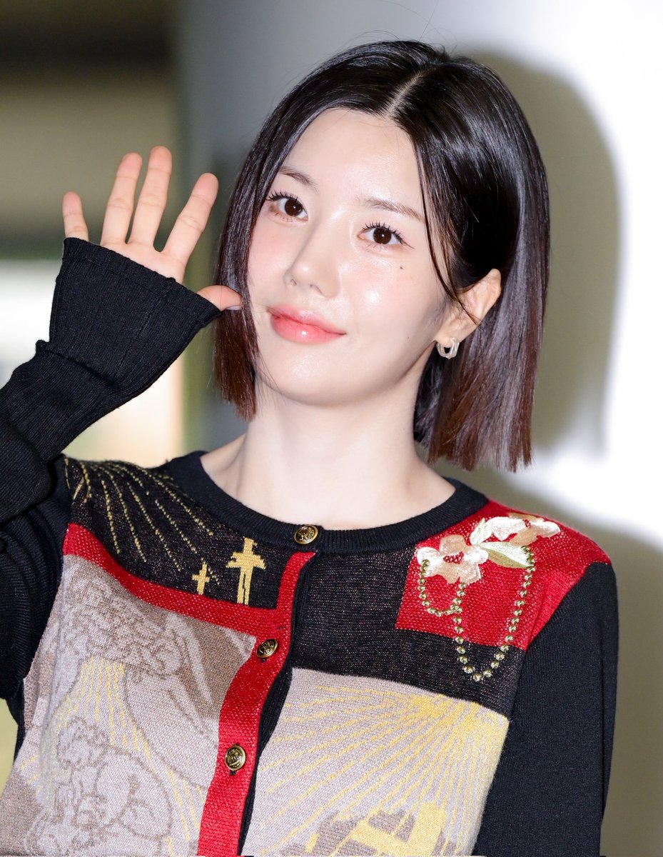 Kwon Eunbi Intl. tweet media