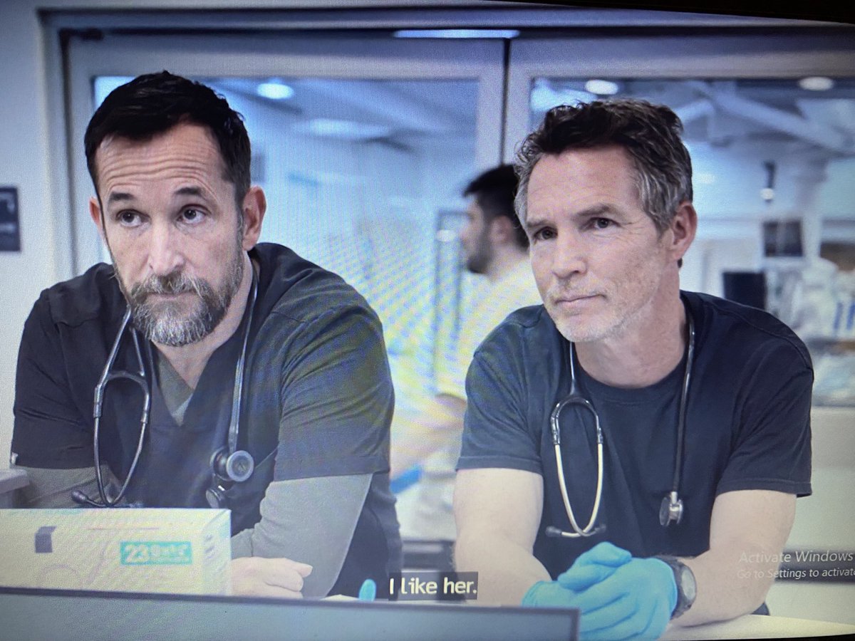 shortest_rose3's tweet photo. #rabbott CRUMBS
#ThePittSpoilers #thepitts2 https://t.co/gh5DKG8QaS