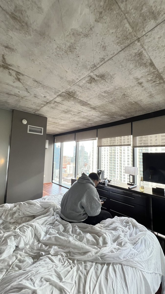 CBFW Cortez🏁 tweet media