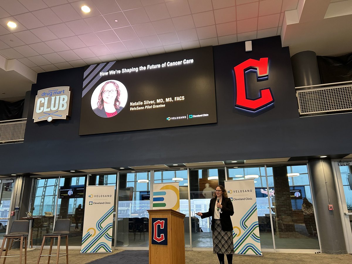 Justin Lathia, PhD 🧠🕺🏽 tweet media