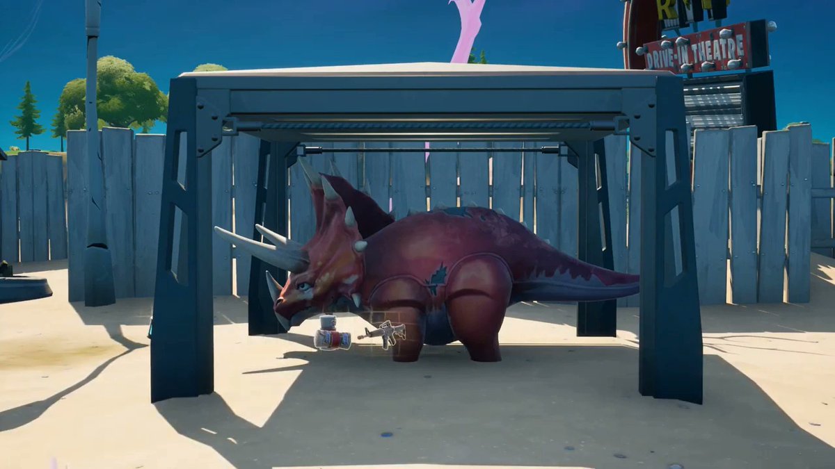 Starlight_Skull's tweet photo. FUN FACT: During Chapter 2 Season 5 the I.O. elevators that spawned in I.O. guards had a chance to be a something besides the guards.

These included: Midas' Chair, The Henchbros, A Triceratops, and the Durrr Burger Head! 

(And possibly more) https://t.co/n07NNI32ki