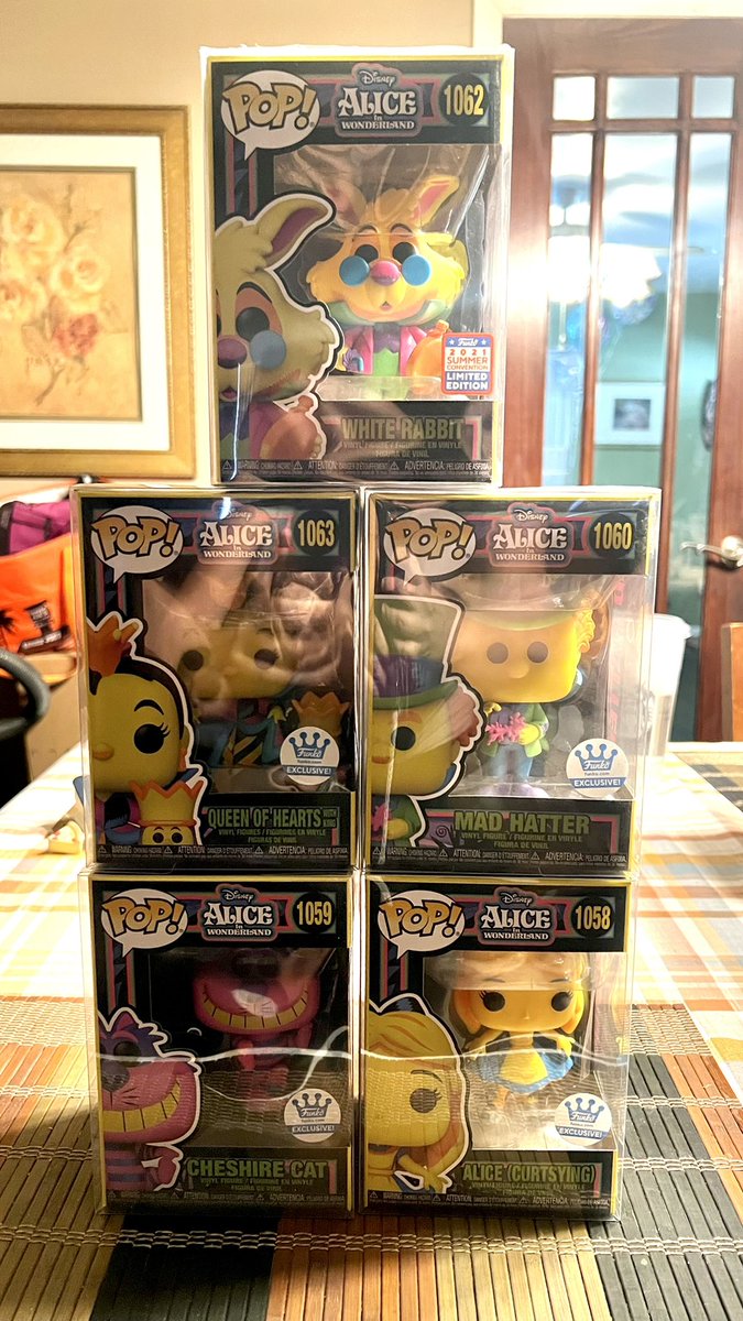 NikkiLA22🍕 tweet media