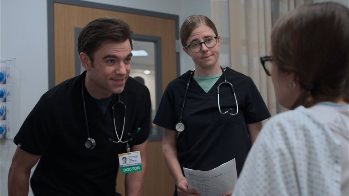 dressed4funeral's tweet image. langdon cheesing at the king sisters saying nice things about him i said oh im sure !!