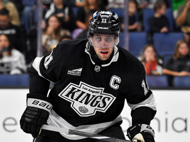 Just to clarify:

The greatest player                  The greatest
to be a King                                 King of all
                                                         time