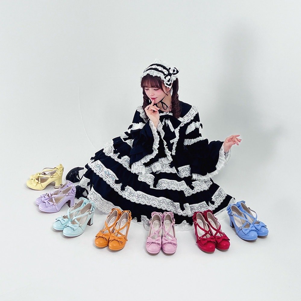 【 My Ribbon Shoes🎀 】

◾️LC001（限定全7色）
🩷❤️🧡💛💚🩵💜
◾️LC002（通常全3色）
🩷🤍🖤

サイズ：22.0cm～25.5cm
ヒール高：約7.5cm

通常価格：11,000円（税込）が
初回予約特別価格：9,900円（税込）

ぜひご検討くださいませ🎀