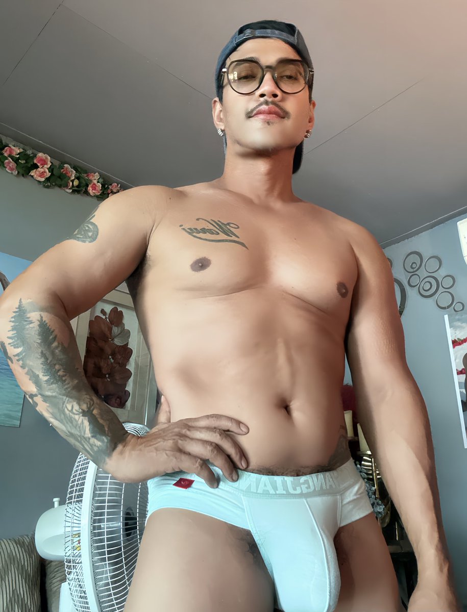 Taiwan model (Waruj)🇹🇼🇸🇬🇱🇷感謝您的關注。 (300k)🔞 tweet media