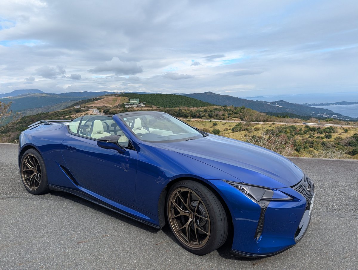 atsuya4352's tweet image. とうとう日本でもカウントダウン販売　そして完売
LCが販売終了することになったみたいですね
＃レクサス
＃LC
＃トヨタ