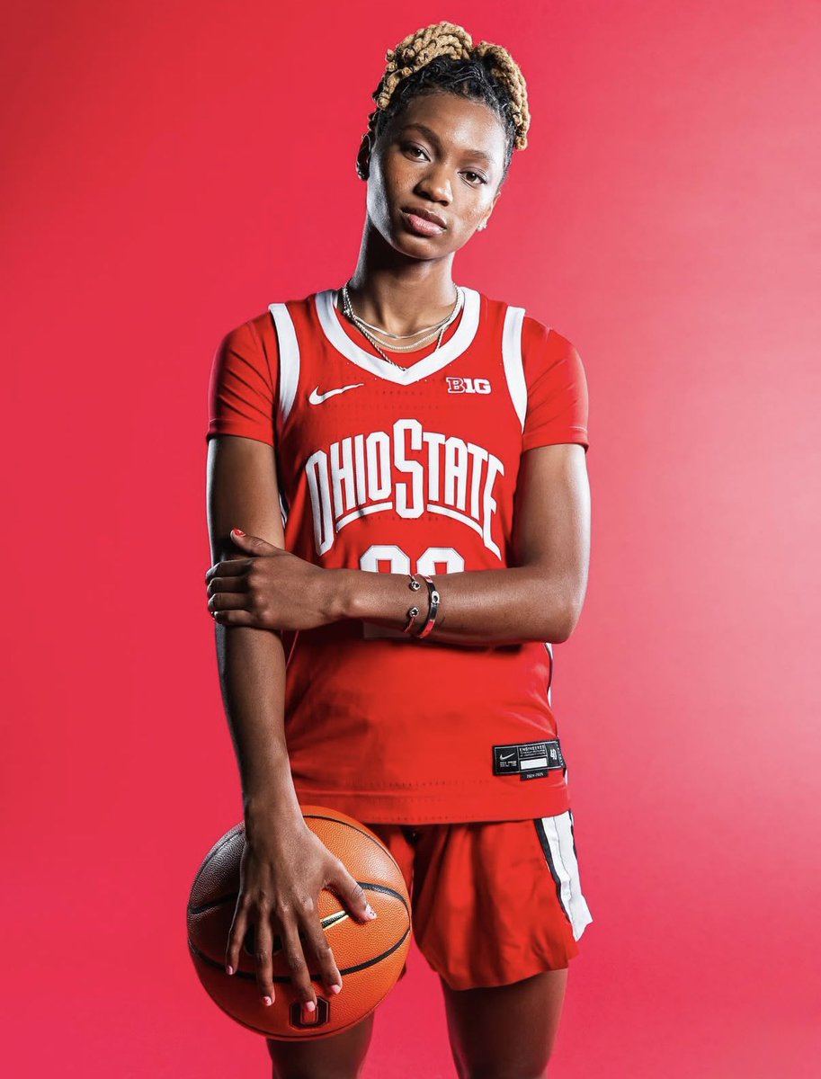 E J 🏀 tweet media