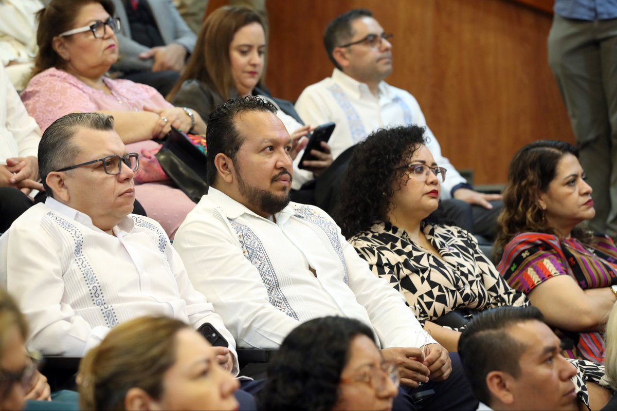 Informe de Labores 2024-2025
<a href="/TEPJF_XAL/">Sala Xalapa</a> 

#Galería📸 

<a href="/gbatizg/">Gilberto Bátiz García</a> 
<a href="/BustilloRoselia/">Roselia Bustillo Marín</a> 
<a href="/EvaBarrientosZe/">Eva Barrientos</a> 
<a href="/LicAnt_Troncoso/">José Antonio Troncoso Ávila</a> 
<a href="/magali_cor14521/">Magali Arellano Córdova</a> 
<a href="/Gloriangeles8/">Gloria Ángeles</a> 
<a href="/SergioDemeneghi/">Sergio Avilés Demeneghi</a>