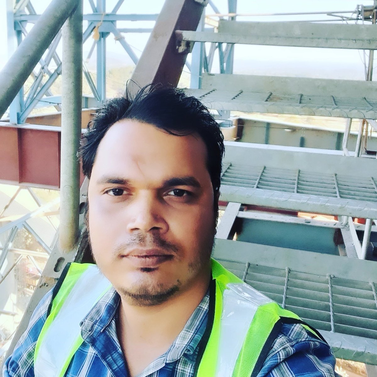 PKT010's tweet photo. #NewProfilePic https://t.co/iLGIQ9qTZD