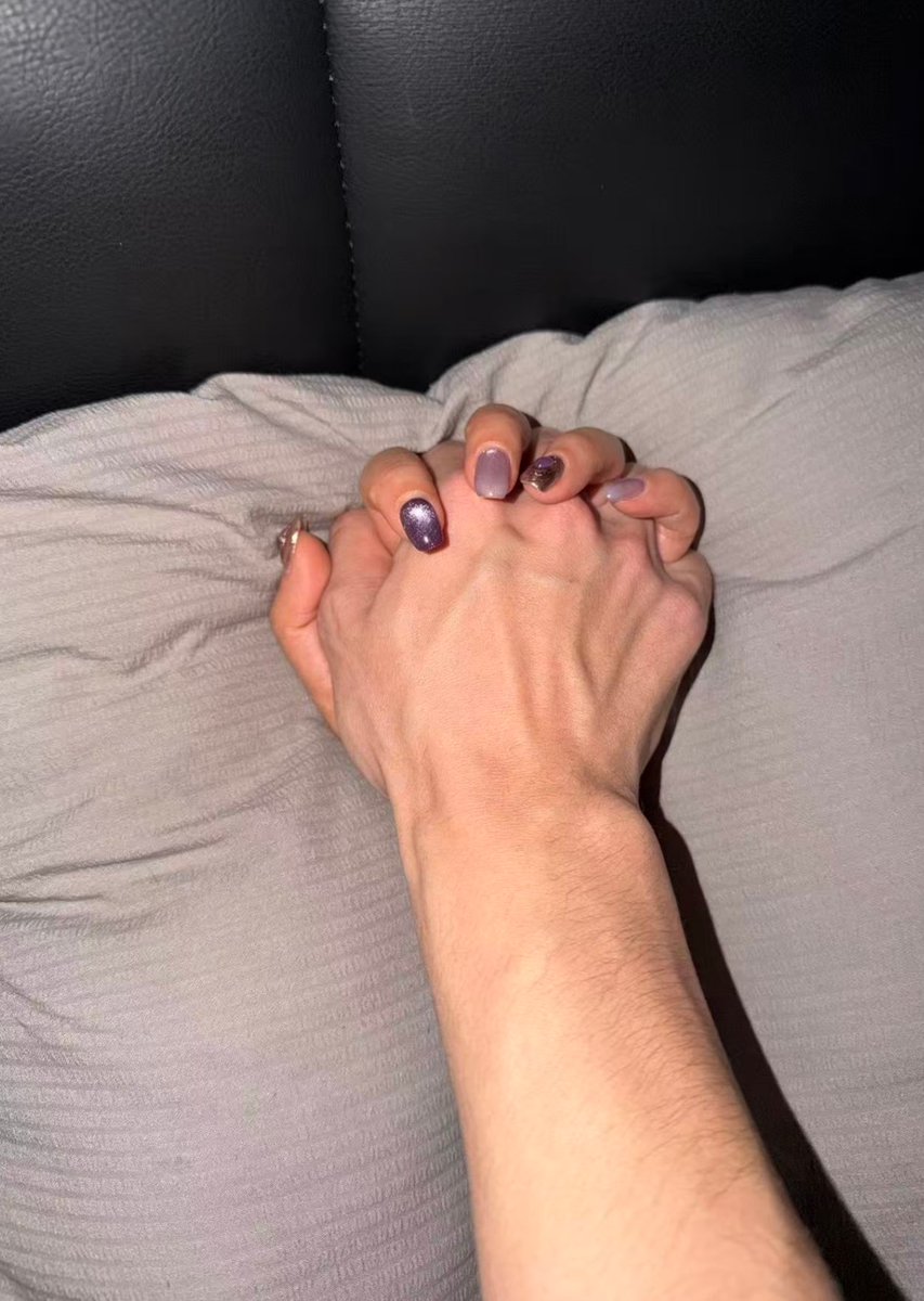 上海夫妻 tweet media