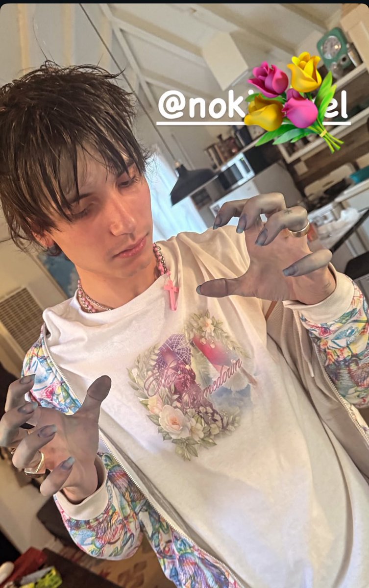 Mi nobio de gdl se parece a nokia angel xD y me da miedo