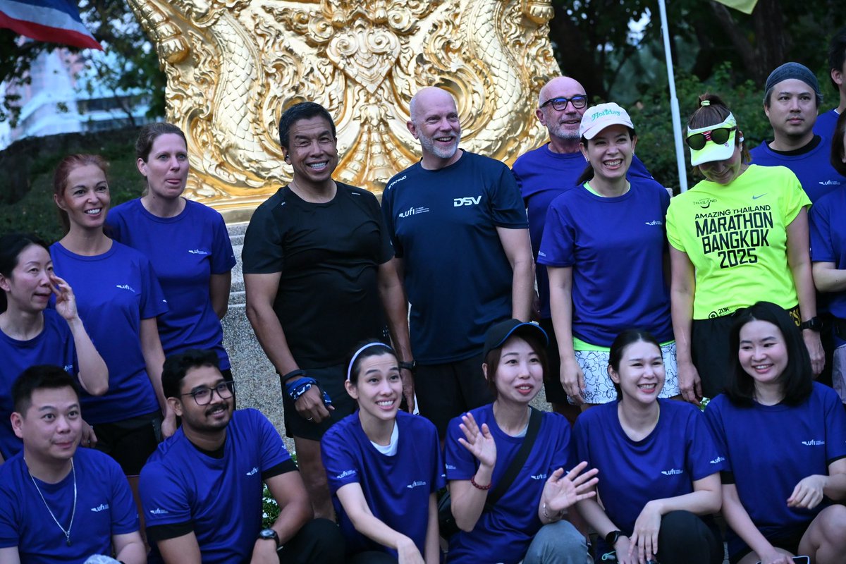 THE SENDER tweet media