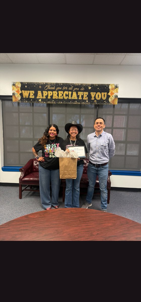 Mrs. Ramirez M.Ed. ΣΛΓ💕💜 tweet media