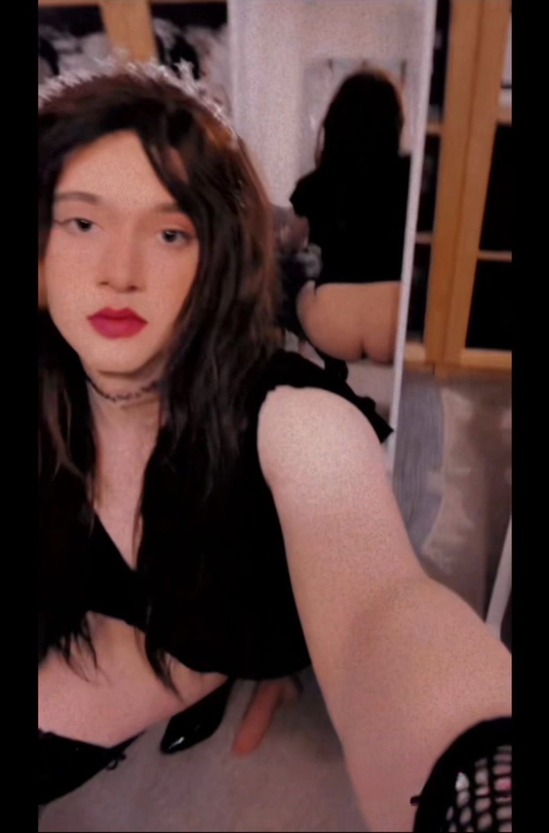 free exposer lena tweet media