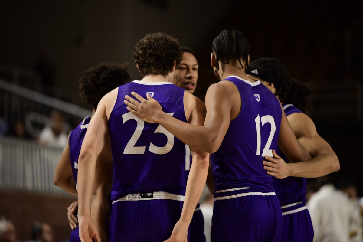 Holy Cross Men's Basketball tweet media