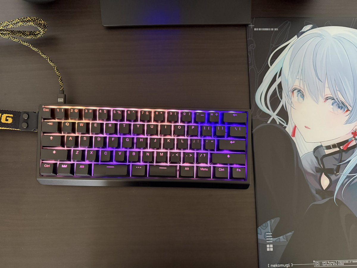 Tomuz0n's tweet photo. wooting 60HE v2

言わずと知れた神キーボード⌨️ ✨
アルミケース傾斜付けれなくてちょっと低いのでケース変えてみようかなと検討中 https://t.co/02SJmFh7ng