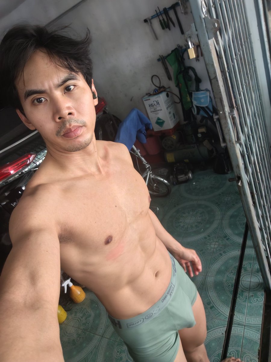 ธีระวัฒน์ tweet media