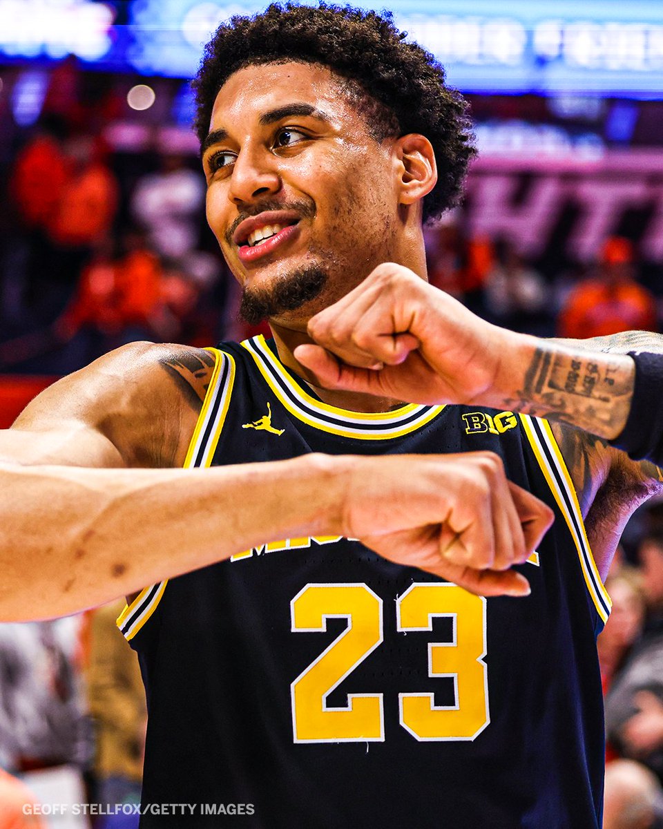 ROAD WARRIORS 😤 

Michigan is the first Big Ten team in 50 years to finish a season undefeated in true road games (Indiana in '75-'76) 🔥