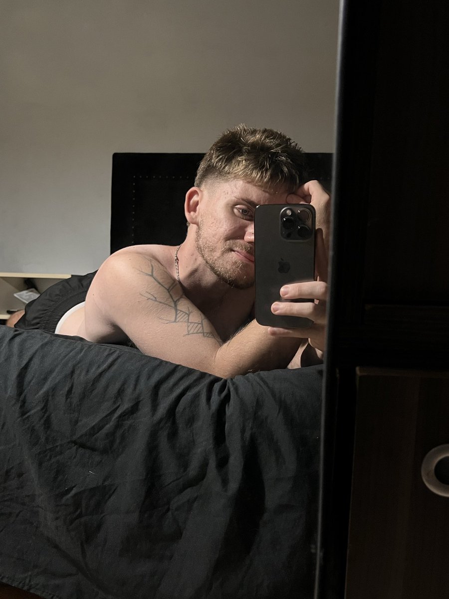 pablofuun's tweet photo. Subscribe and claim your gift 🥵😏🍼 just like they did 😋👇👇👇

#OnlyFans #nsfwtwtًً 

🎁🎁Free suscripción 🎁🎁

Only: https://t.co/rjitbpwARw

Cafecito: https://t.co/Fk7HRFSK96

Telegram : Martinchoo1 https://t.co/t9ESXZzfIR