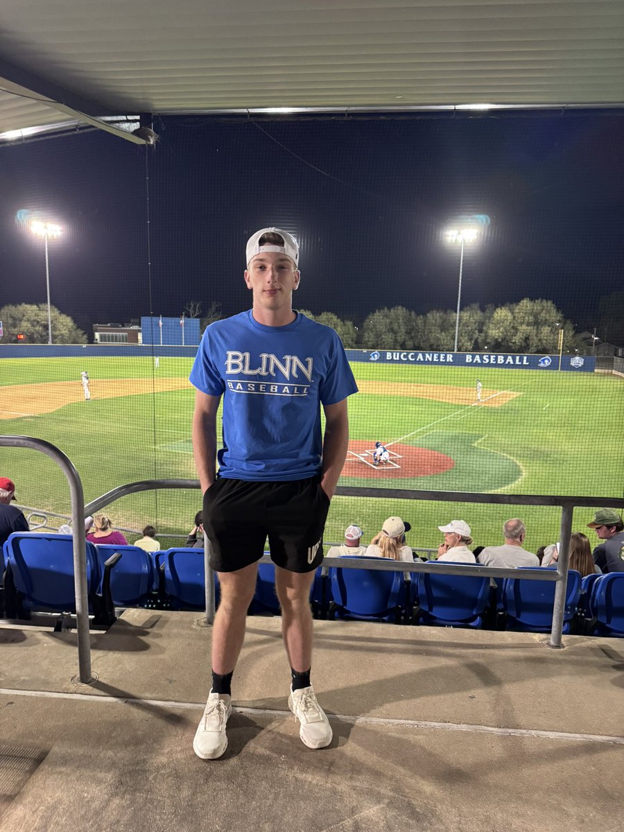 Evan Petsch tweet media