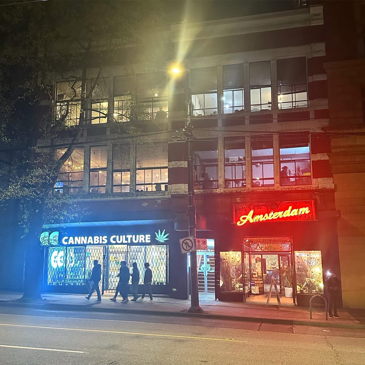 Cannabis Culture tweet media