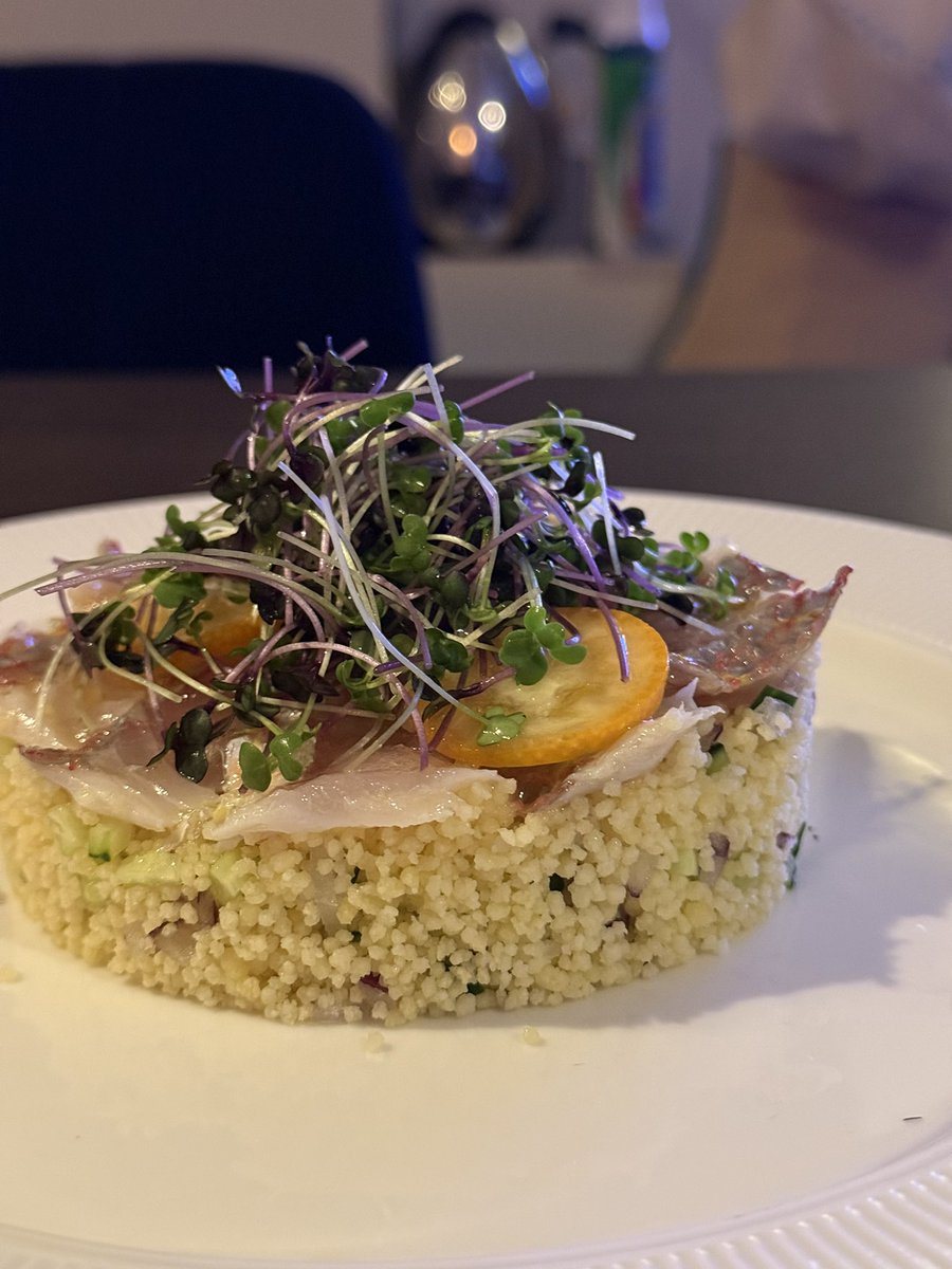 akakmgn's tweet photo. 名古屋のホモガキに食わせたメシ https://t.co/lWVG6ZsyXt