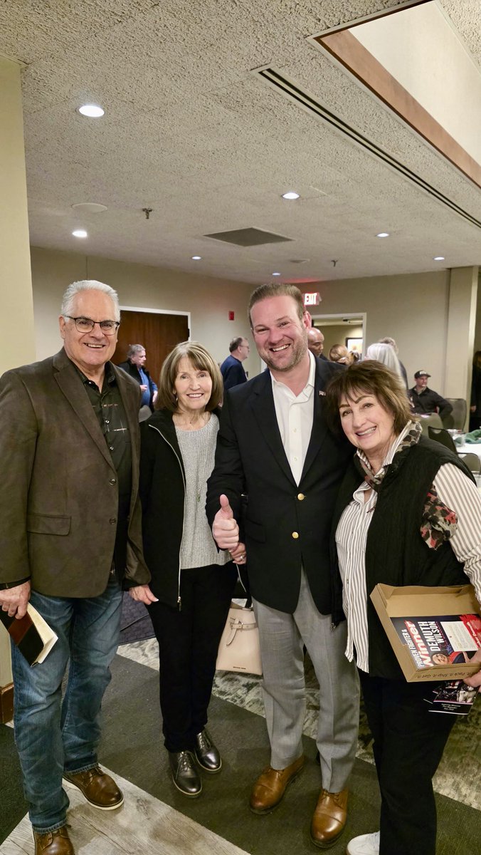 Adam Schwarze tweet media