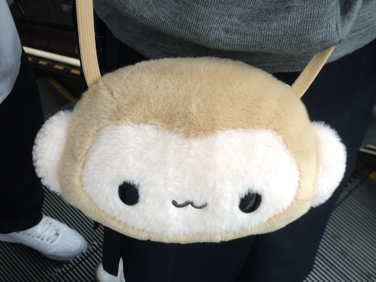 eteiit's tweet photo. 어제 롯띠월드갓다가
드디어
쿠숭이가방 데려왓다네요 ˶ᵔ ᵕ ᵔ˶ https://t.co/sVOlf7FGeJ