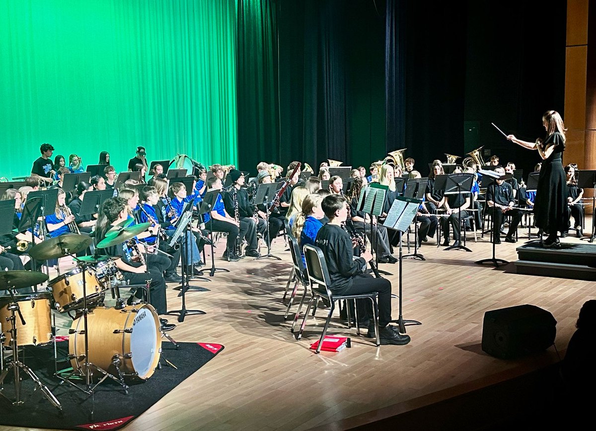 LyonsLionsCO's tweet photo. Huge shoutout to our incredible MS Band, featuring our new MS Jazz Band! 🎶 Their dedication, talent, and energy make us proud. The arts are a vital part of who we are at Lyons, and our students show it every day. 🎷🥁 #LyonsLeads #smallANDmighty @karlaallenbach @svvsdfinearts https://t.co/T9fMttZlES