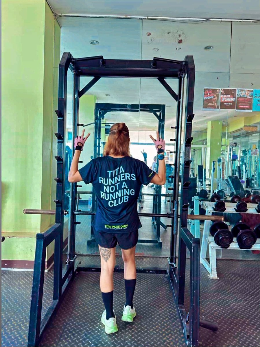 sassyjoycee07's tweet image. I run so I can eat. And I eat because I run. The cycle continues. It's not obssession, it's balance😊 Miles earn meals, meals fuel miles. Cardio for the cravings, snacks for stamina..
The Runners Lifestyle🏃‍♂️❤️😉😅
#NeverNotRunning #RunningLife #RunnerGirl #Run #RunningEra