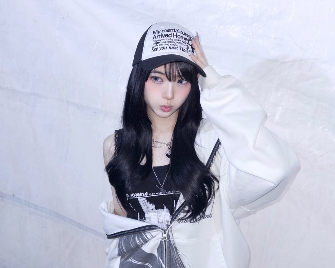 pinkyzhangkeyou's tweet image. ZHITING INSTAGRAM UPDATE
#cpop #mandopop #girlsgroup #未來少女 #幽靈水晶 #幽靈水晶CRYXTAL #簡芝婷