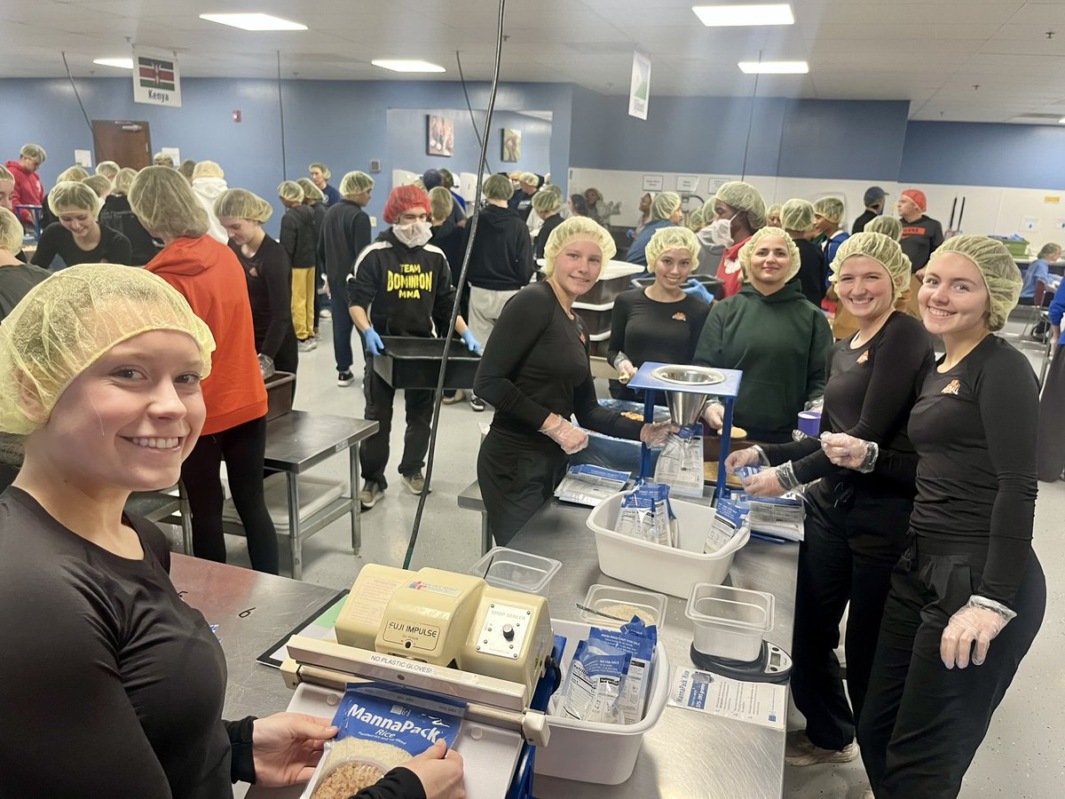 WWS Tiger Softball tweet media