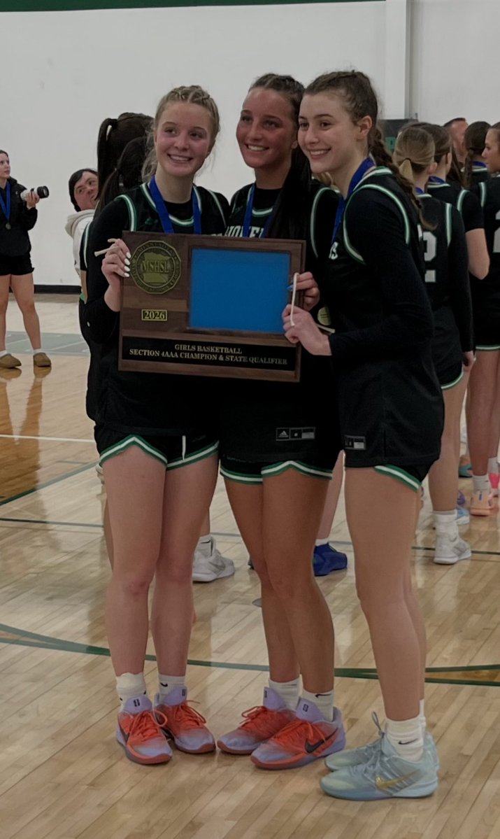 Jon Chhay tweet media