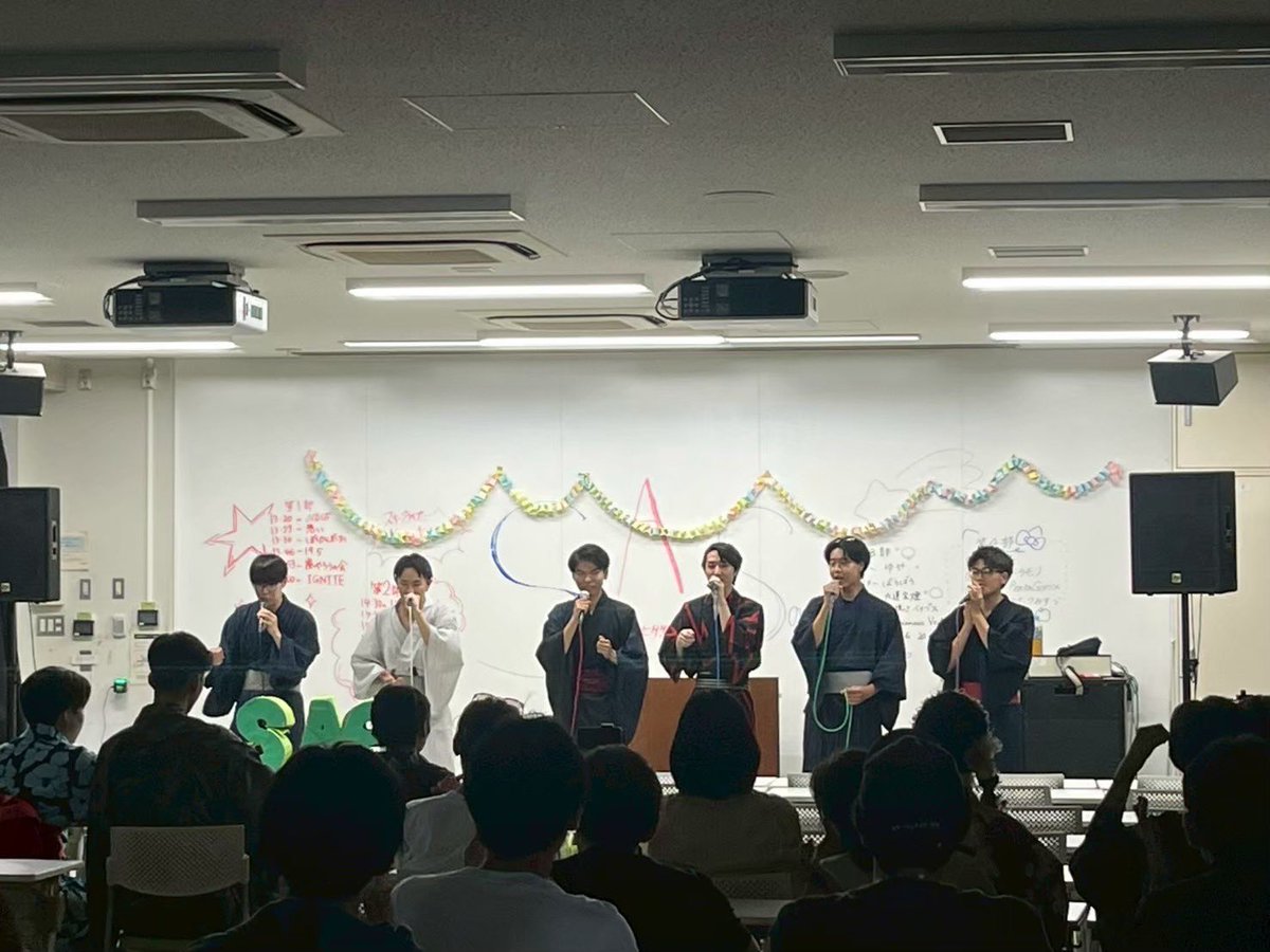 SingASong_YU's tweet photo. 山口大学前期試験に合格された皆さん、おめでとうございます㊗️🎉

私達 #SingASong  は、楽器を用いず声で表現する音楽、アカペラをするサークルです🎶
歌うことが好きな方、新しいことに挑戦したい方、私達と一緒にアカペラしませんか？
サークル員一同お待ちしております🎤
 #春から山大   #山口大学 https://t.co/YC9FmAMvVH