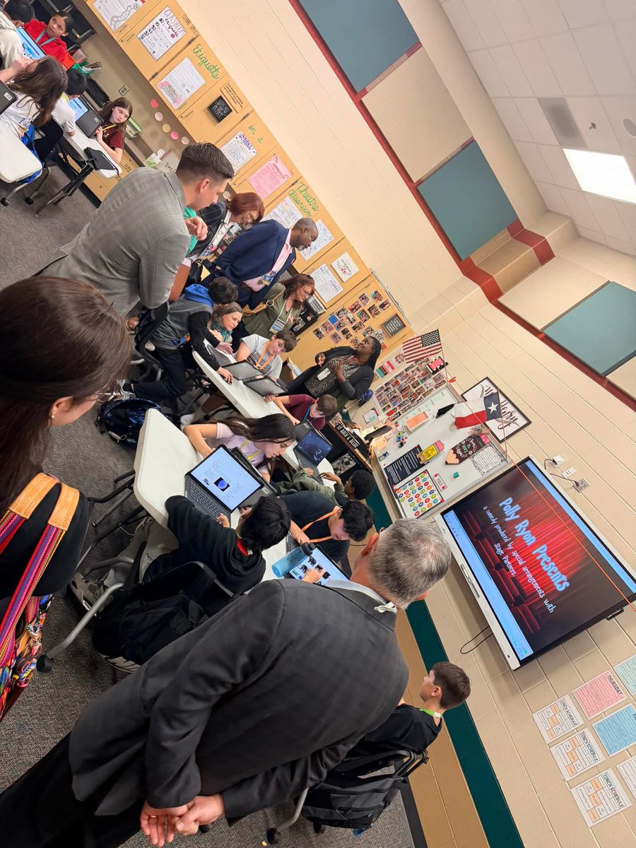 Polly Ryon Middle School tweet media